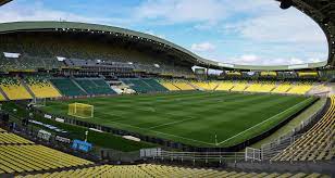Nantes: "Les Canaris" - Chim hoàng yến