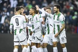 Fohlenelf Huyền Thoại: Lịch Sử Lấp Lánh